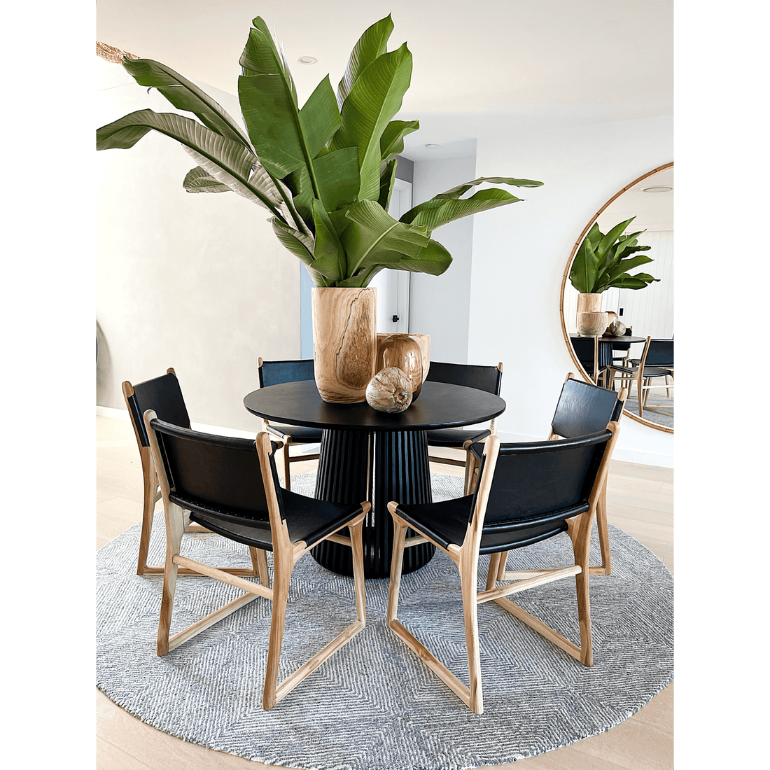 Daisy | Dining Chair Leather Black