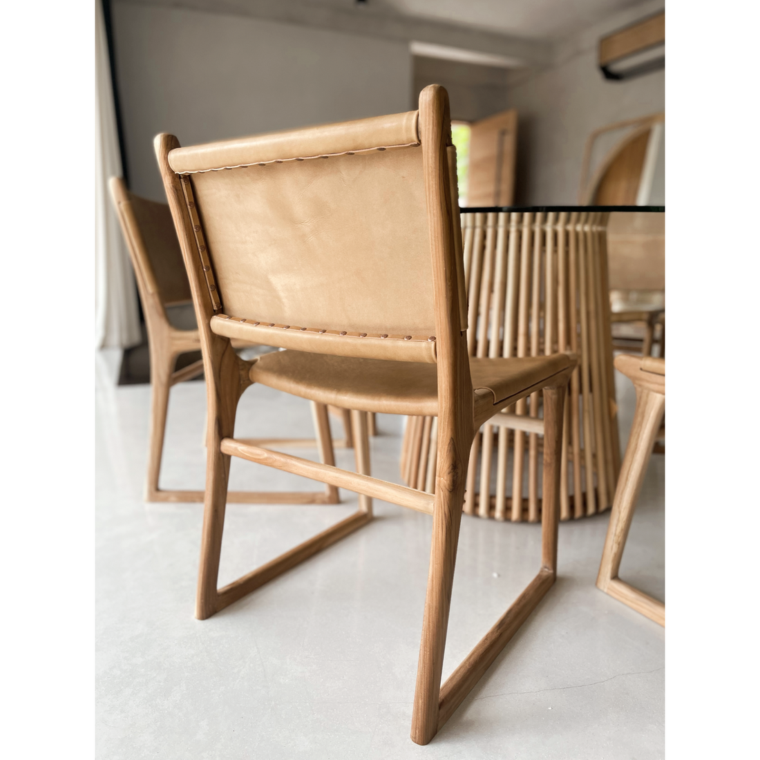 Daisy | Dining Chair Leather Sand