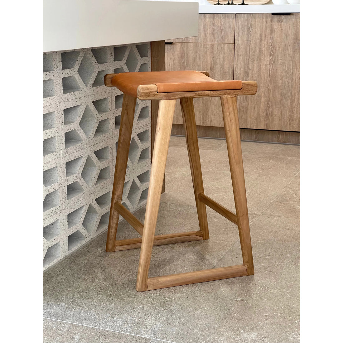 Emma | Kitchen Stool Leather Tan